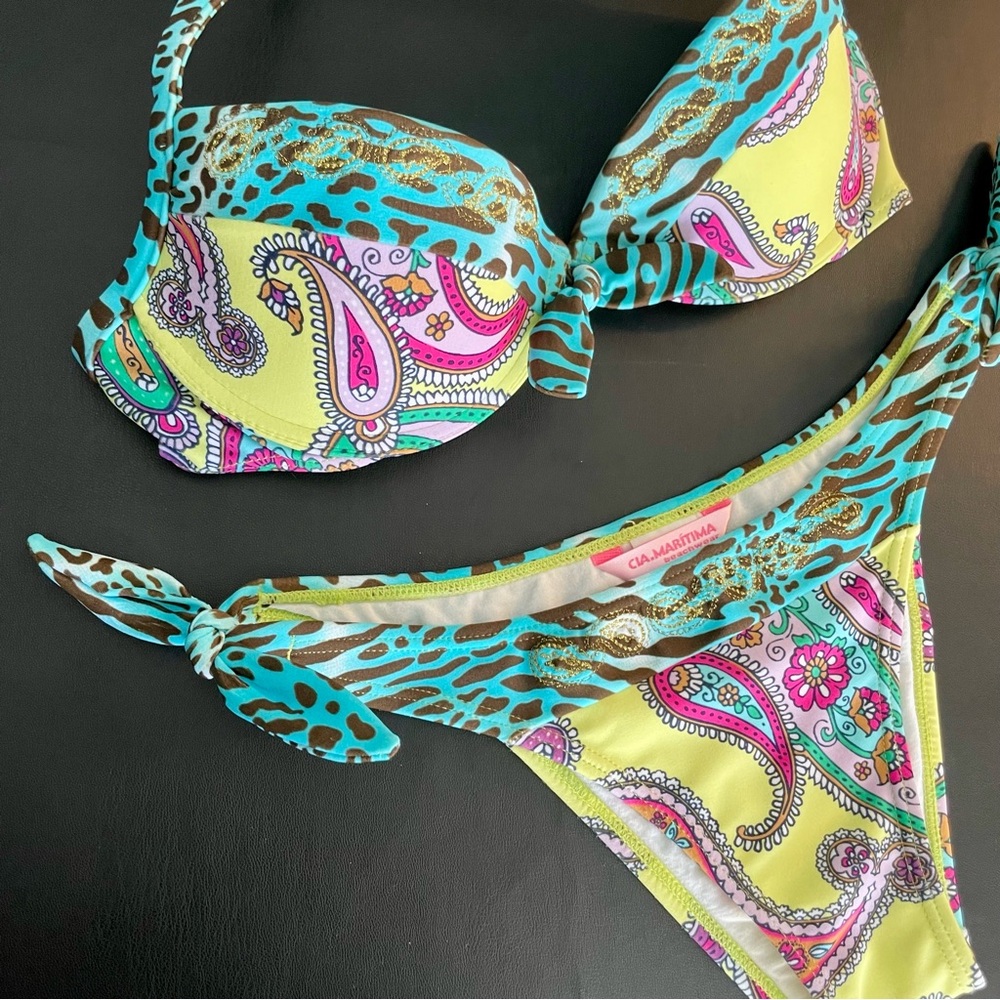 Vibrant Paisley Bikini Set in Blue and Yellow - Picture 2 of 8